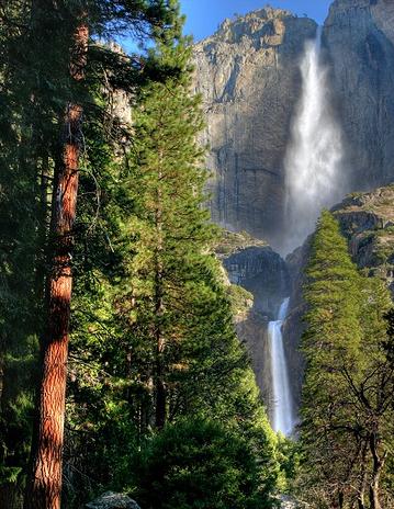 Cascada Yosemite - Sierra Nevada, California, SUA
